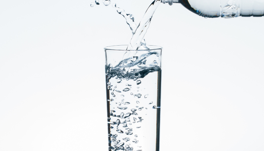 beber água regularmente