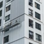 Pintura da Fachada do Condomínio: Além da Estética, Questão de Lei e Cuidado Essencial